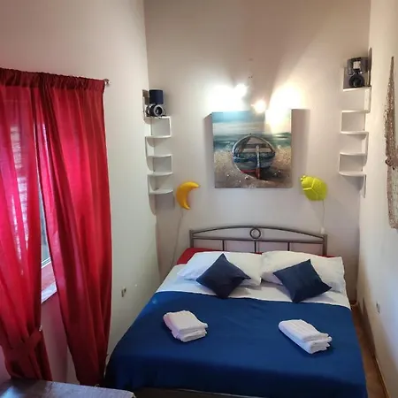 Leonarda Apartment Omis Exterior photo