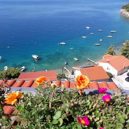 Leonarda Apartment Omis Exterior photo